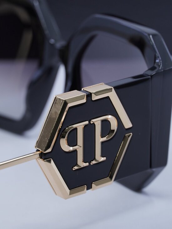 Philipp Plein SPP067 0700 Square Sunglasses – Black / Grey Gradient